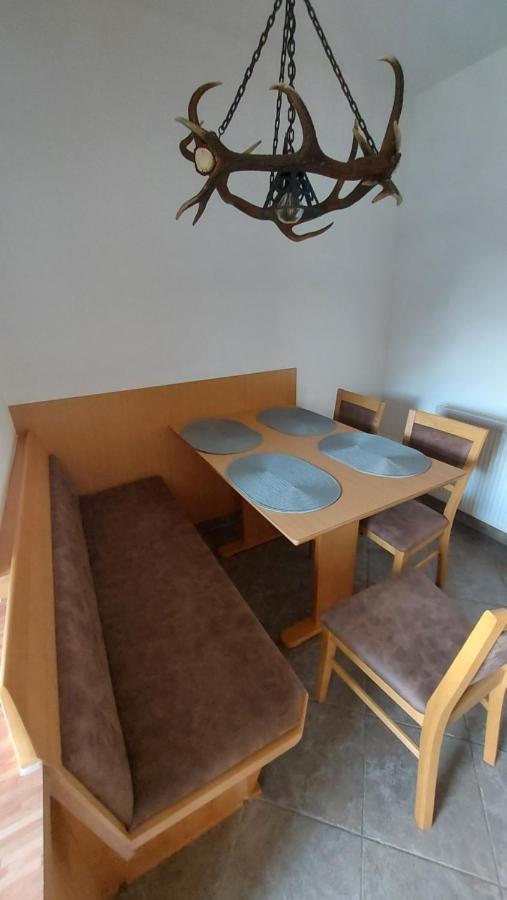 Adlerblick Apartment Маурах Екстериор снимка
